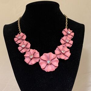 Dust pink rose necklace.